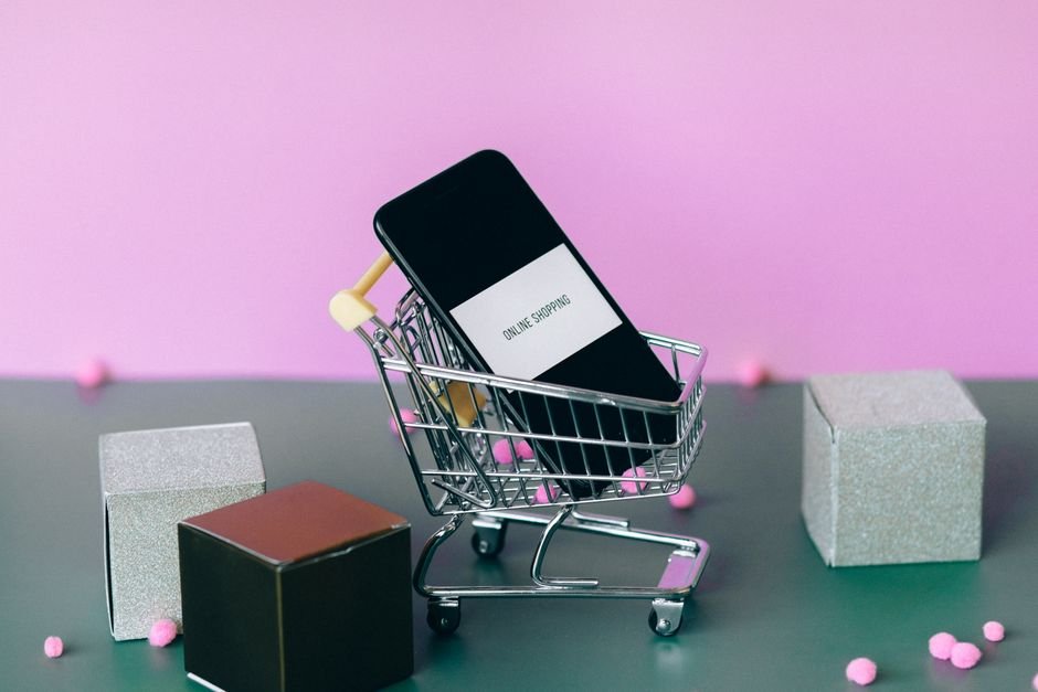 Shopify Dropshipping Store - Ecommerce Product Page UI Layout Overview