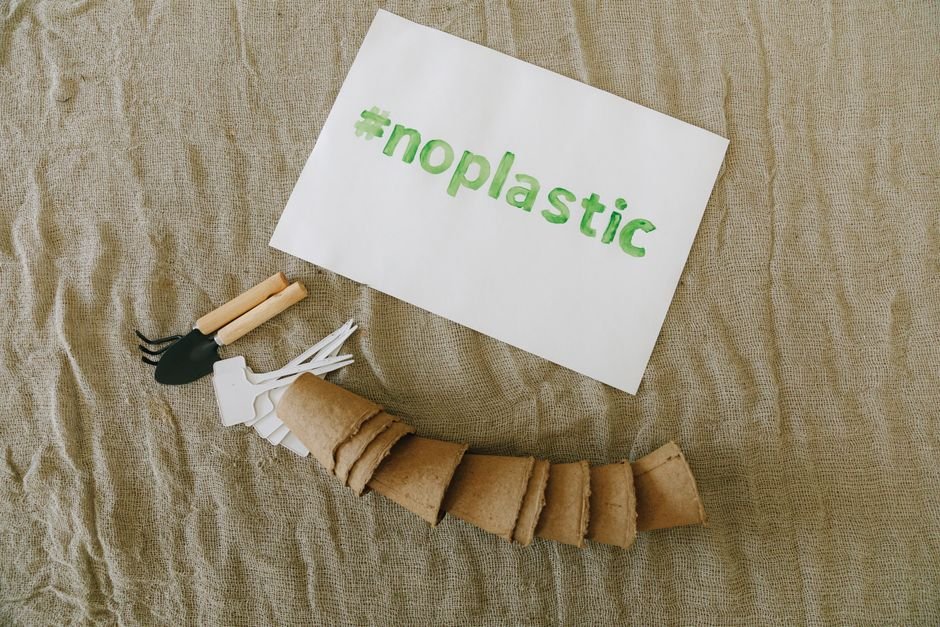 Eco-Friendly Packaging - Sustainable Paper Shipping Materials Overview