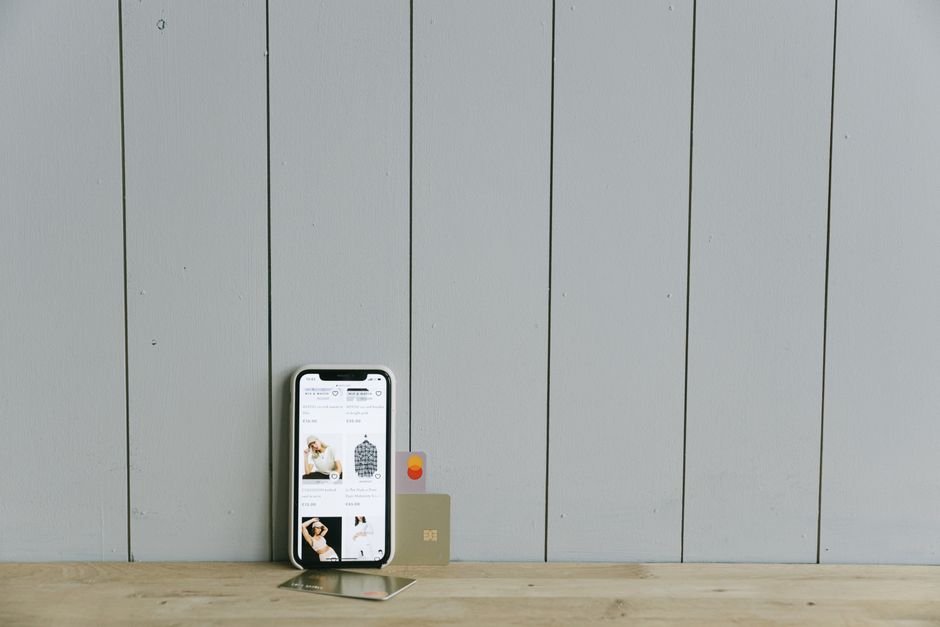 Shopify Checkout Upsells - Ecommerce Mobile Post Purchase Upsell Screen Overview