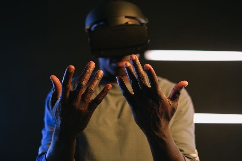 Spatial UI Design - Vr Headset User Hand Tracking Gesture UI Overview